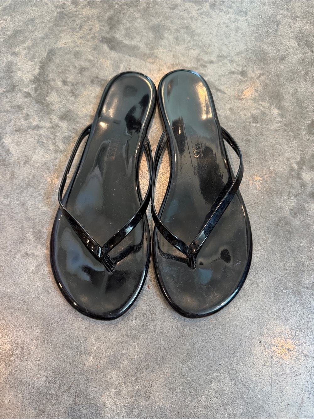 TKEES Black Gloss Patent Jelly Flip Flop Sandals